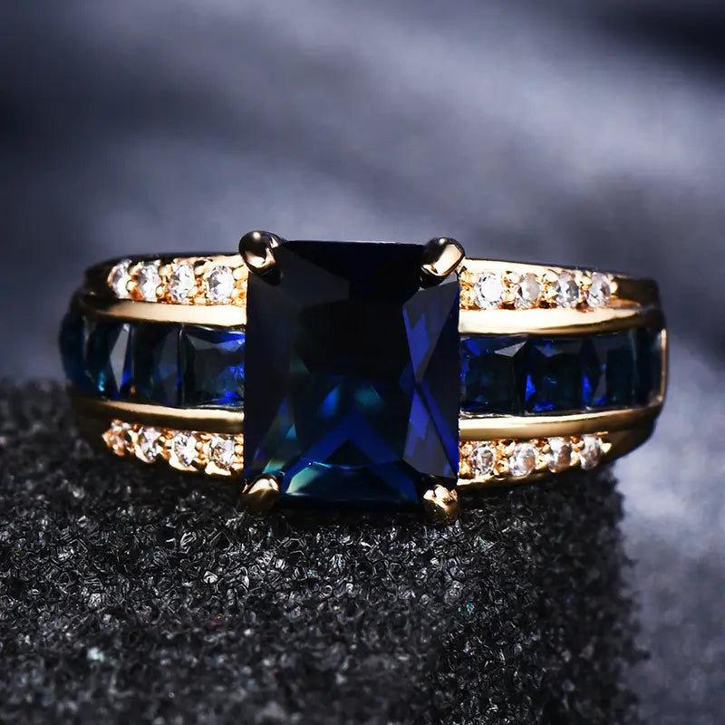 Elegant Bluemont Gold Ring