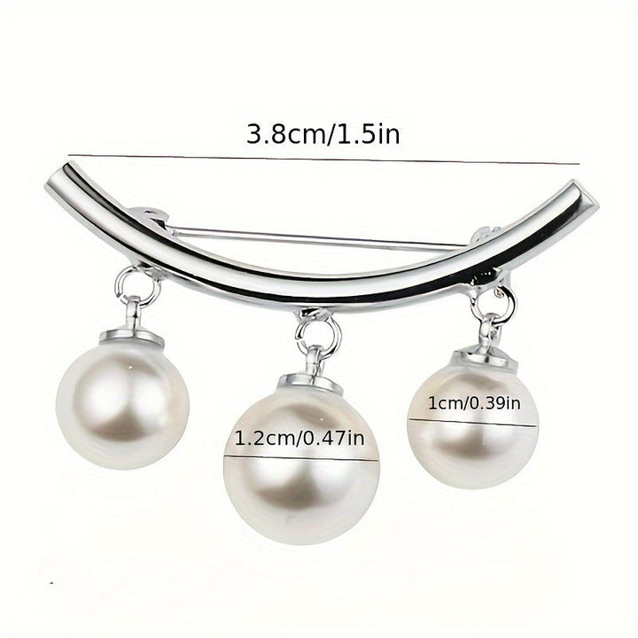 Chic Faux Pearl Brooch