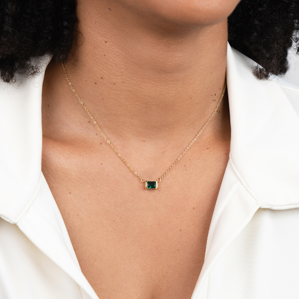 Elegantes Smaragdhalsband