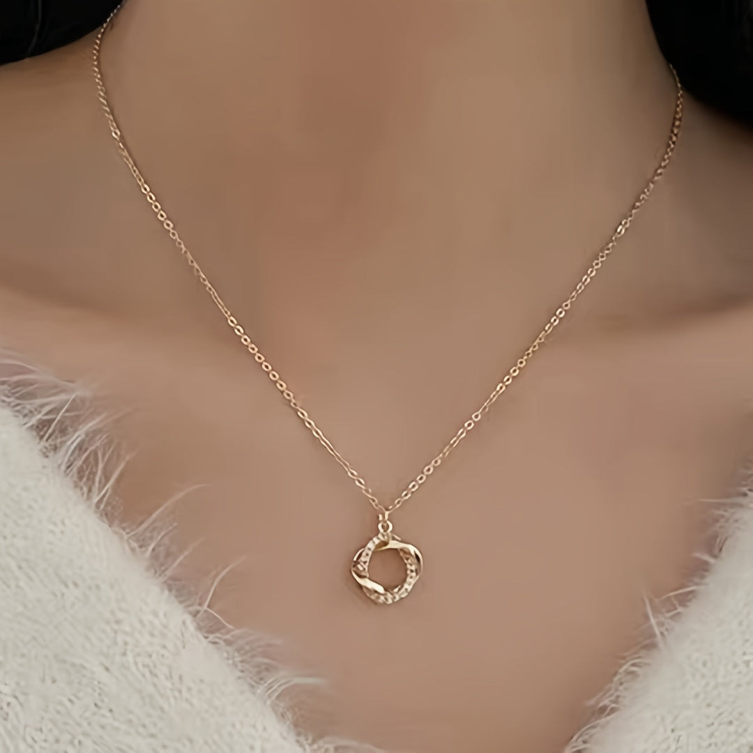 Elegant Guld Hängande Halsband med Simulerade Diamanter