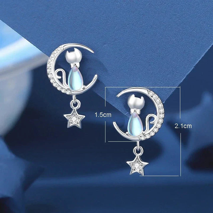 Silvermåne och Stjärna Kattörhängen med Zirkon