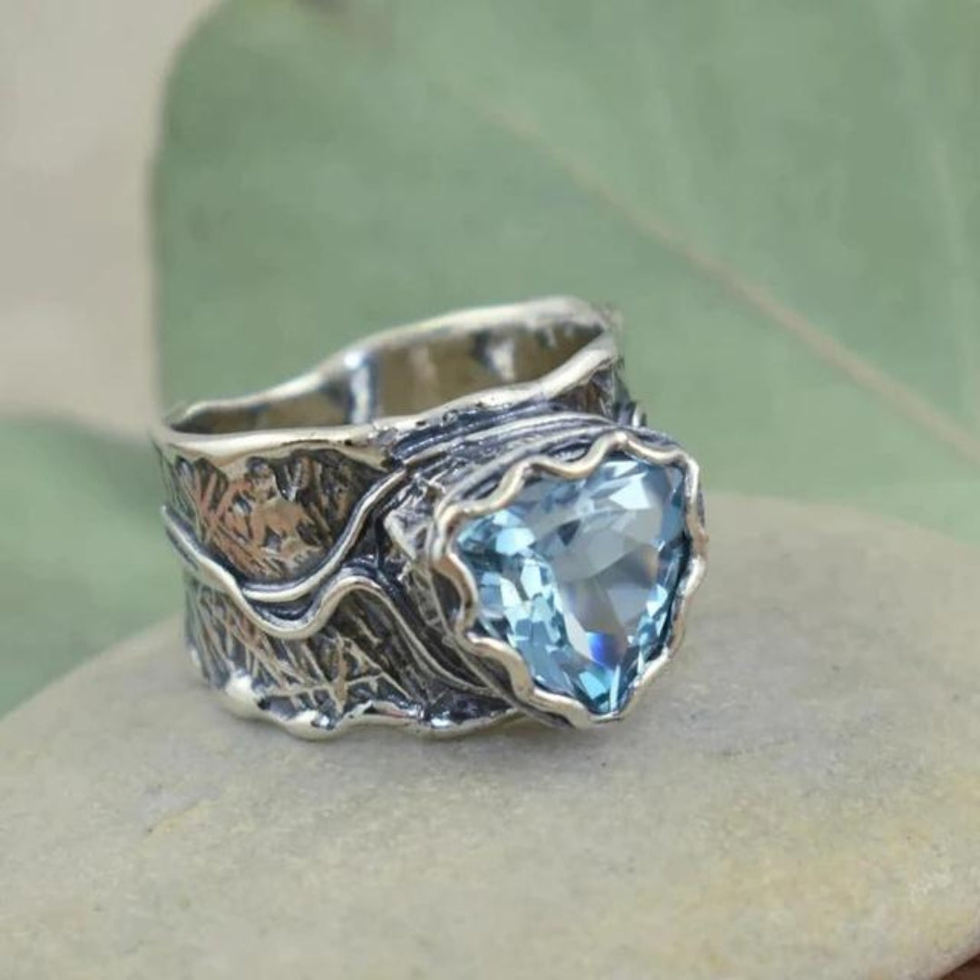 Elegant Saphir Snidning Ring