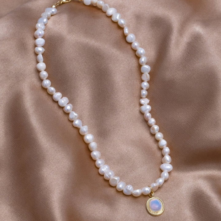 Perlenhalsband