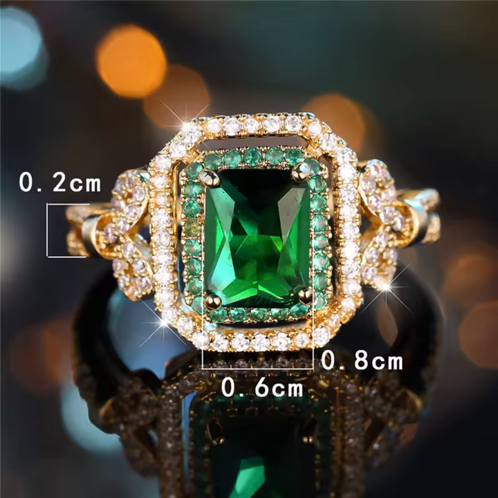 Elegant Gyllene Ring med Smaragdsten