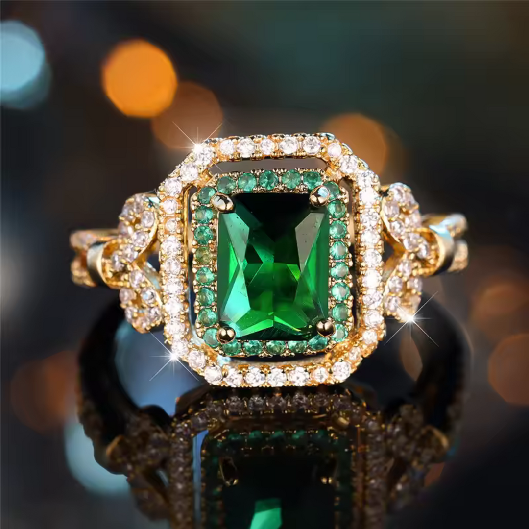 Elegant Gyllene Ring med Smaragdsten