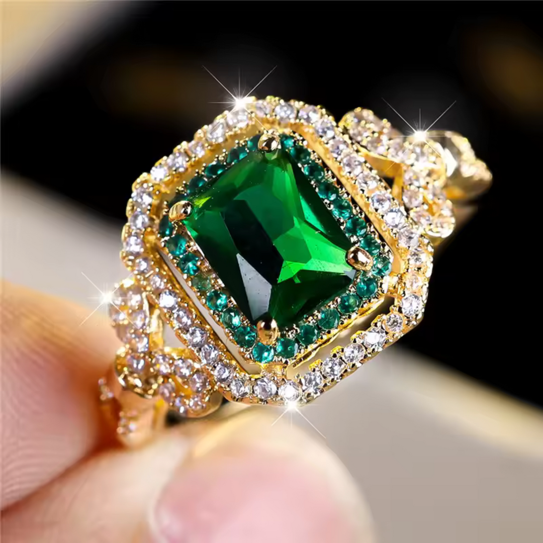 Elegant Gyllene Ring med Smaragdsten
