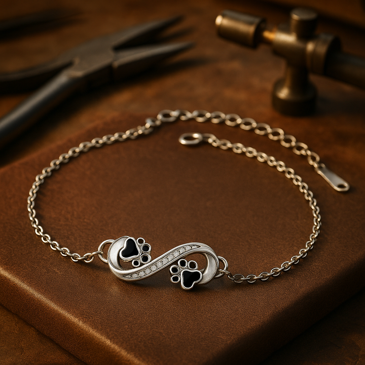 Evig Symbol Hänge Armband med Husdjurs Tass och Zirkonia