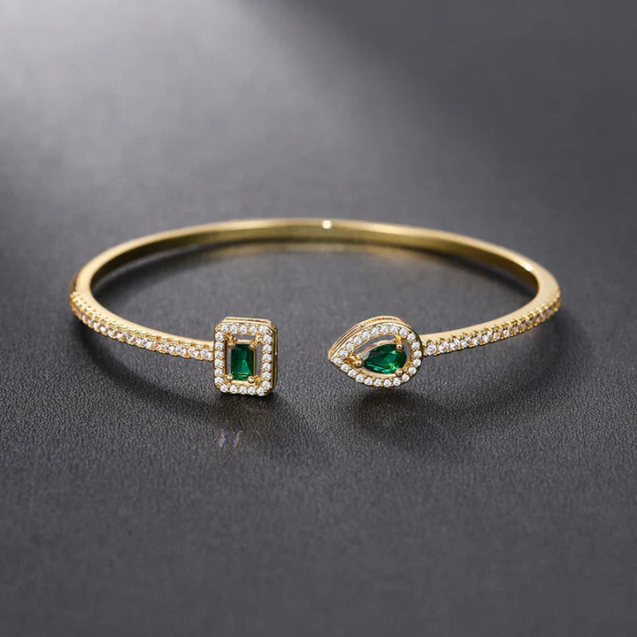Grönt ädelstenarmband