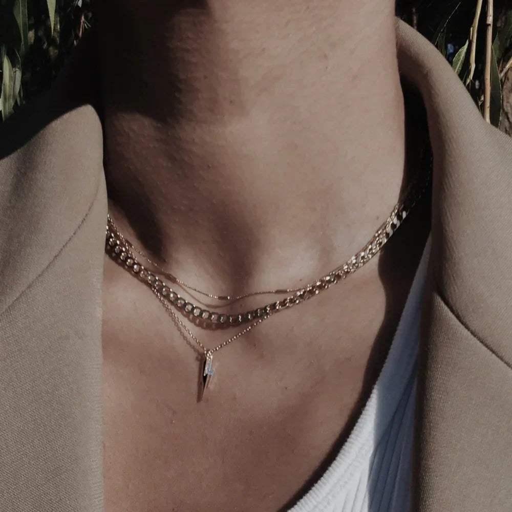Classic Gold Curb Chain Necklace with Vintage Flat Links