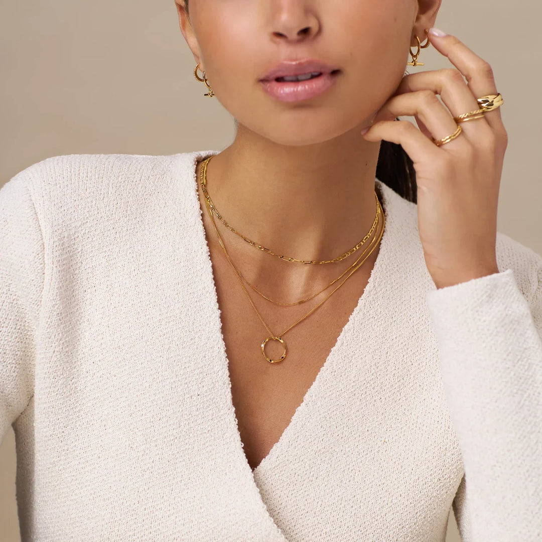 Elegant Guld Öppen Cirkel Halsband