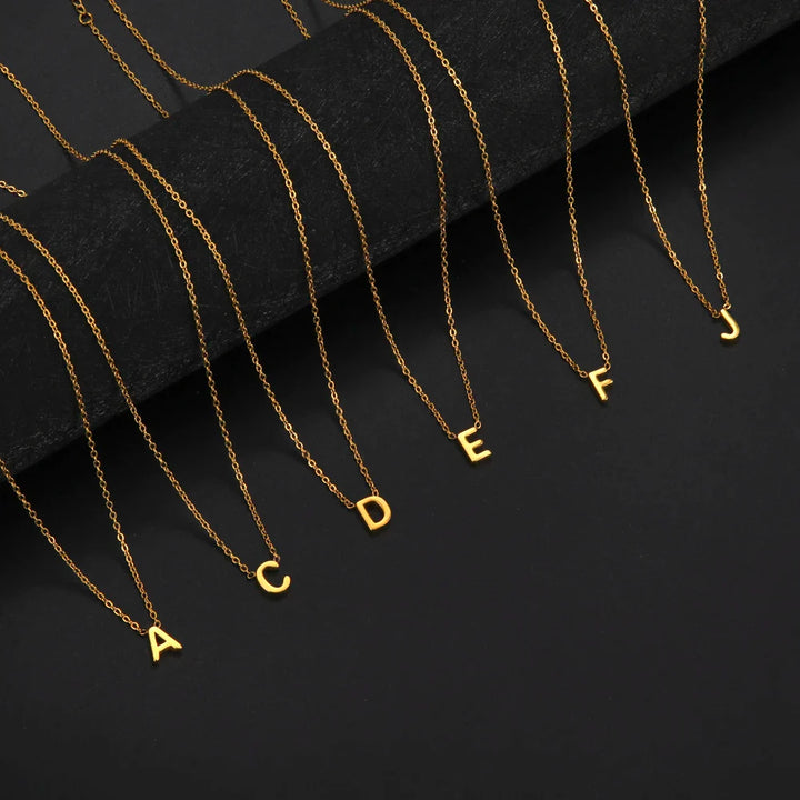 Alfabet Hängsmycke Halsband i Skinn