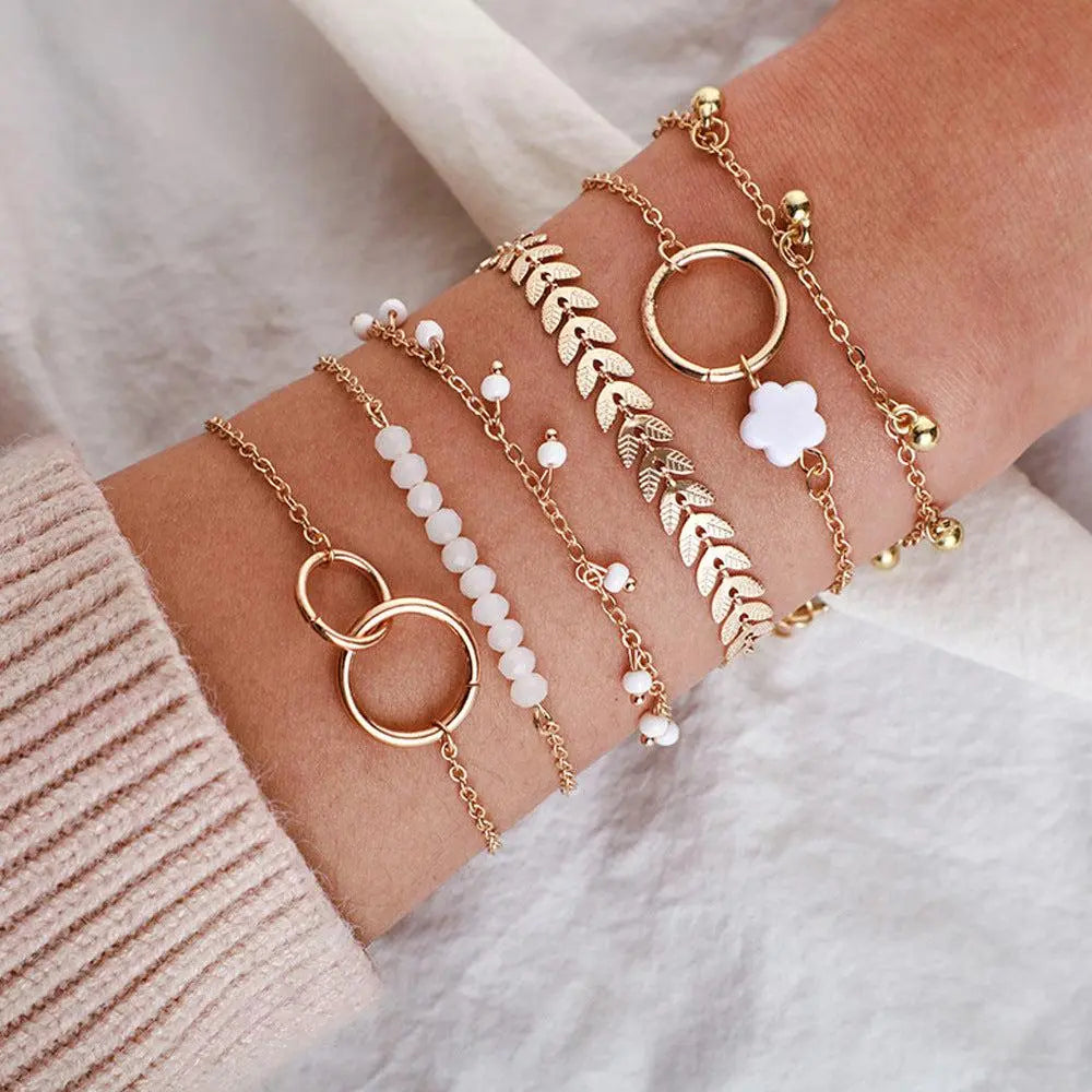 Charmigt Boho Armband Set i Guld