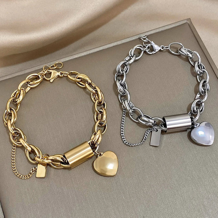 Elegant Chunky Guldarmband i Hjärtformat