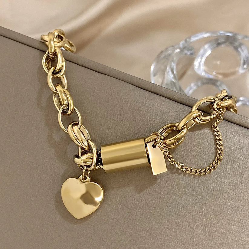 Elegant Chunky Guldarmband i Hjärtformat