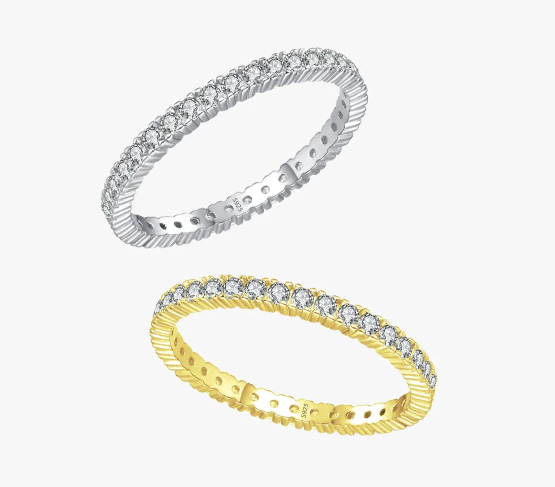 Skinande Minimalistisk Oändlighetsring