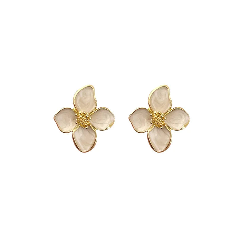 Eleganta Vita Emaljblommörhängen