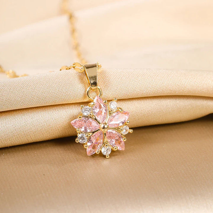Romantiskt Rosa Sakura Halsband i Rostfritt Stål
