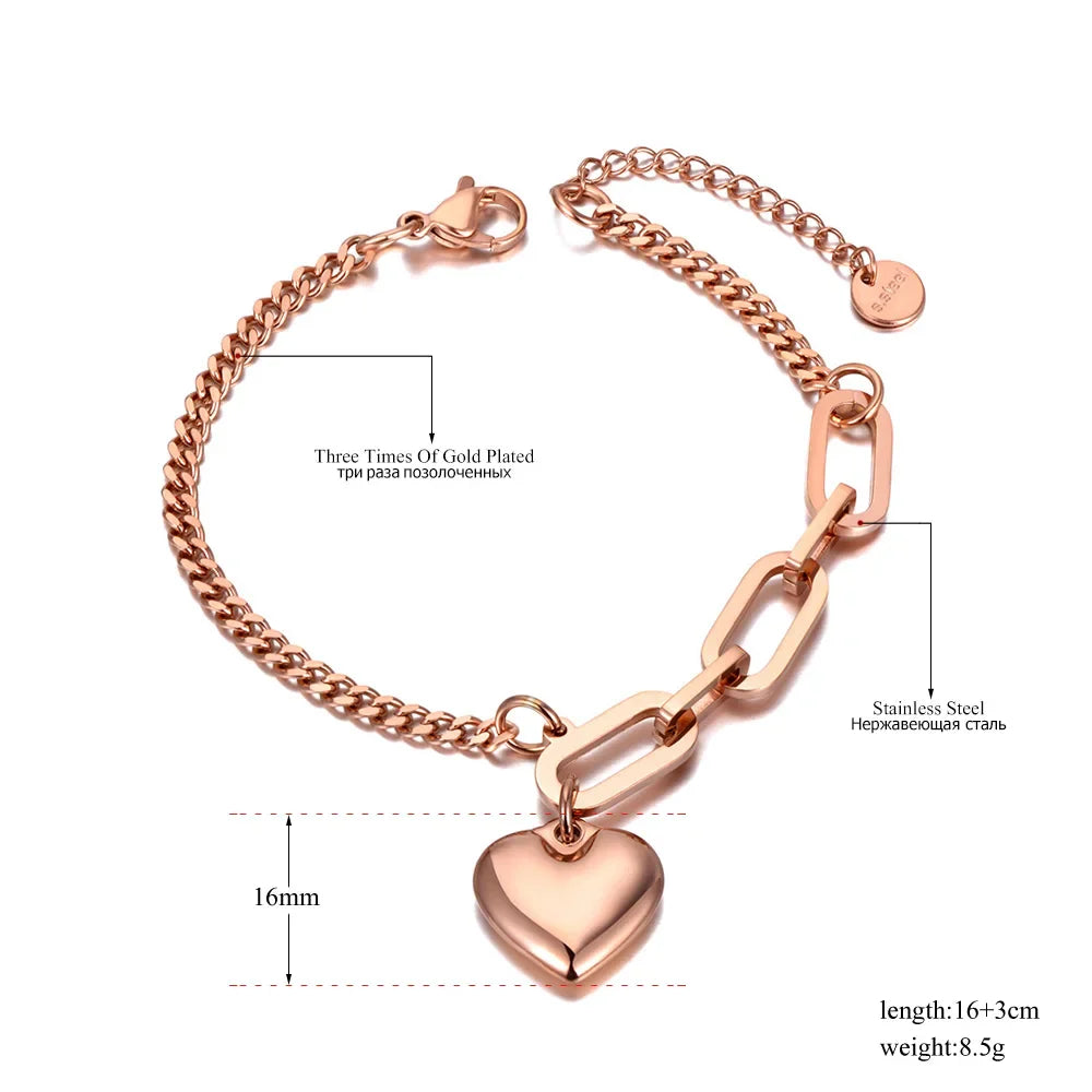 Chic Titanhjärt Charm Armband