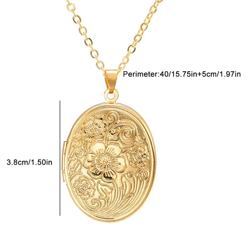 Tidlös Oval Fotolocket Halsband med Gravyr