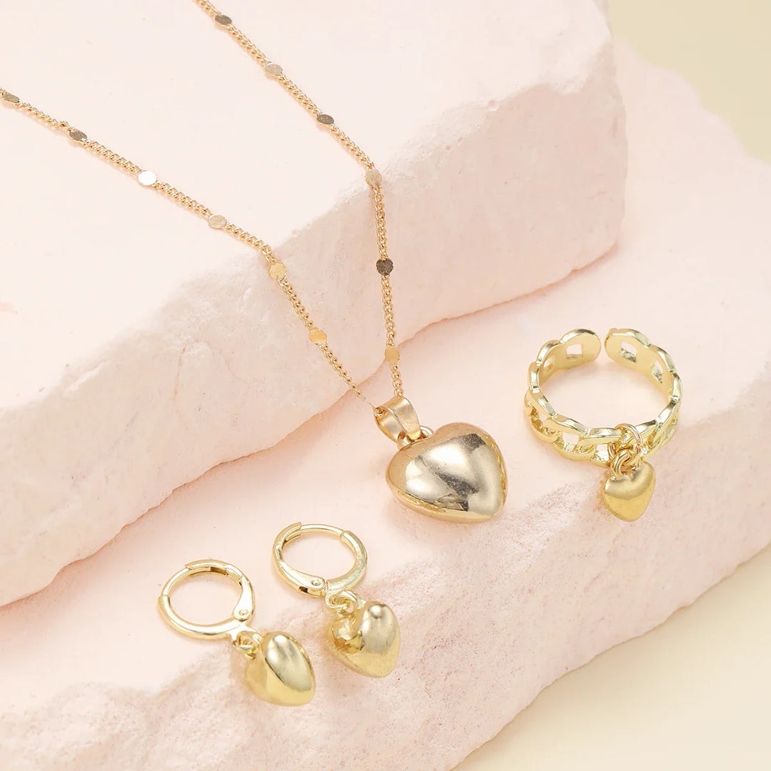 Retro Heart Pendant Jewelry Set