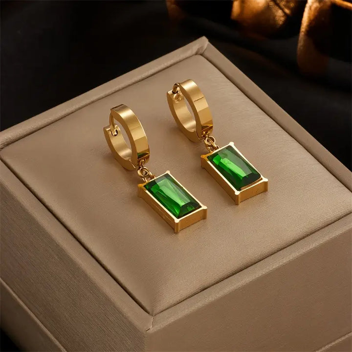 Chic Iselotte Verdain Gold Jewelry Set