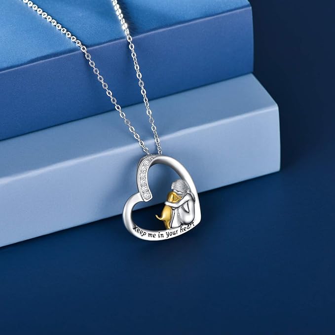 Silverhalsband med Hjärta och Hundmotiv, Pyntat med Zirkonia