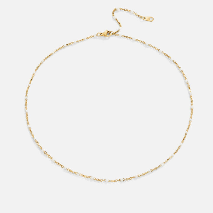 Ren Vit Pärlhalsband" could be rewritten as "Elegant White Pearl Necklace.