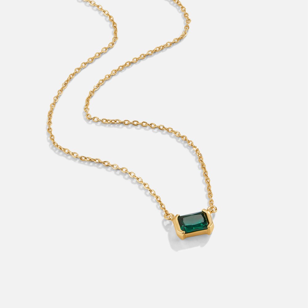 Elegantes Smaragdhalsband
