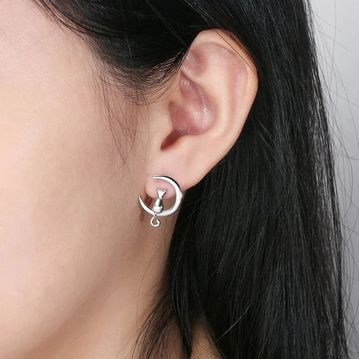 Måne & Katt Sterling Silver Cat Stud Earrings